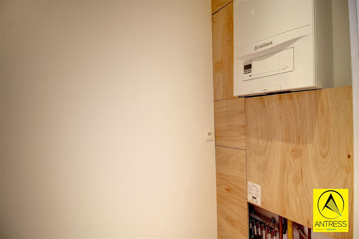 Foto 18 : Huis te 2600 BERCHEM (België) - Prijs &euro; 420.000