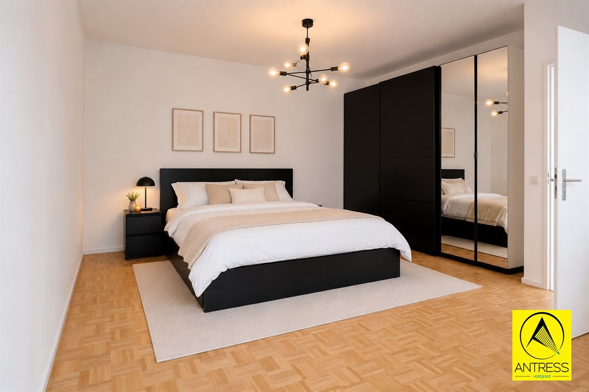 3 slaapkamer appartement met terras, kelder en garagebox.