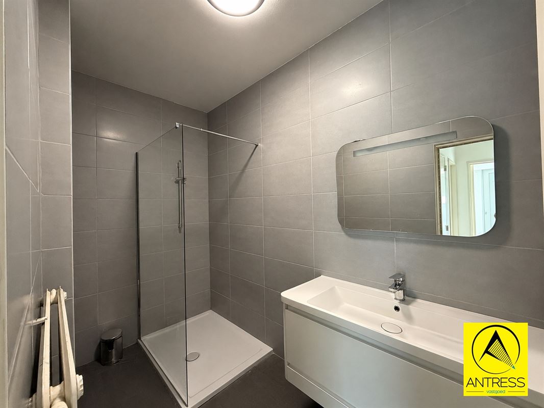 Gelijkvloers appartement met 3 slaapkamers