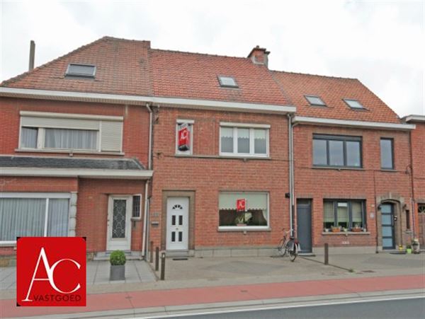 Instapklare gezinswoning met mooie gevelbreedte