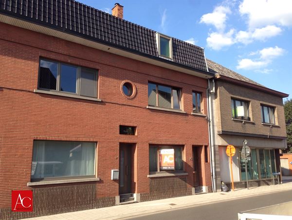 Mooi gerenoveerde woning te Haasdonk.