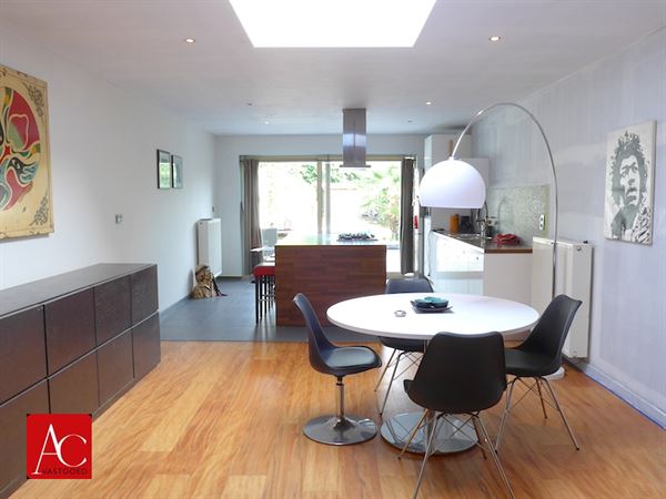 Recente gerenoveerde woning met tuin