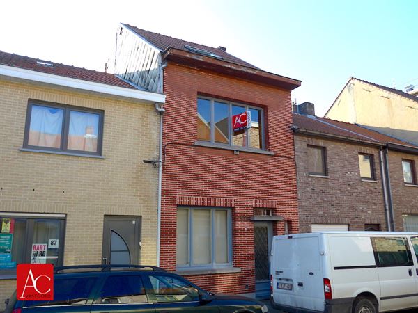 Centraal gelegen woning met grote tuin