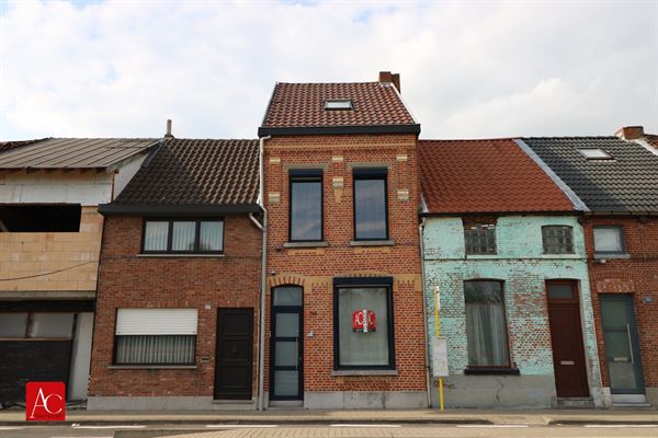 Degelijke instapklare woning met grote tuin en achteruiweg
