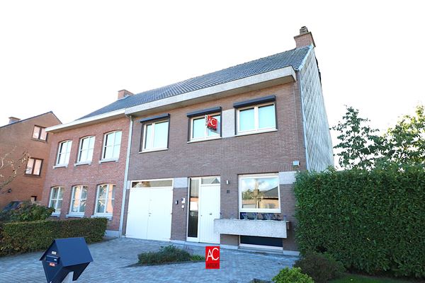 Instapklare gezinswoning, zeer rustig gelegen te Beveren