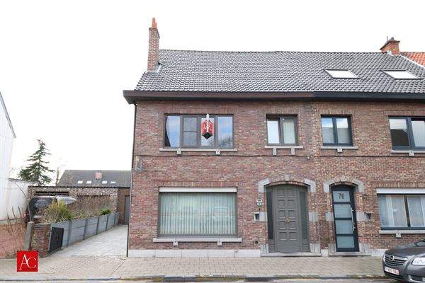 Instapklare HOB met oprit, garage en 4 slaapkamers!