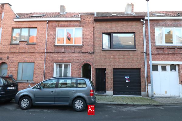 Op te frissen rijwoning