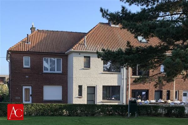 Volledig instapklare eengezinswoning met stadstuin (NIEUWSTAAT)
