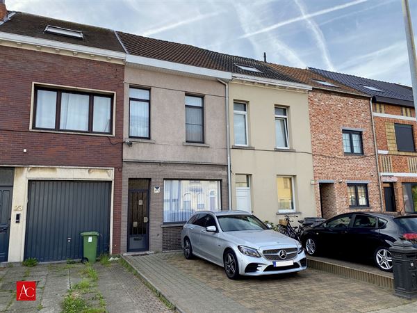 Ideale woning met 3 slaapkamers, parking en tuin!