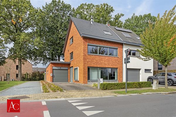 Ruime 4-Slaapkamer Woning in Beveren-Waas