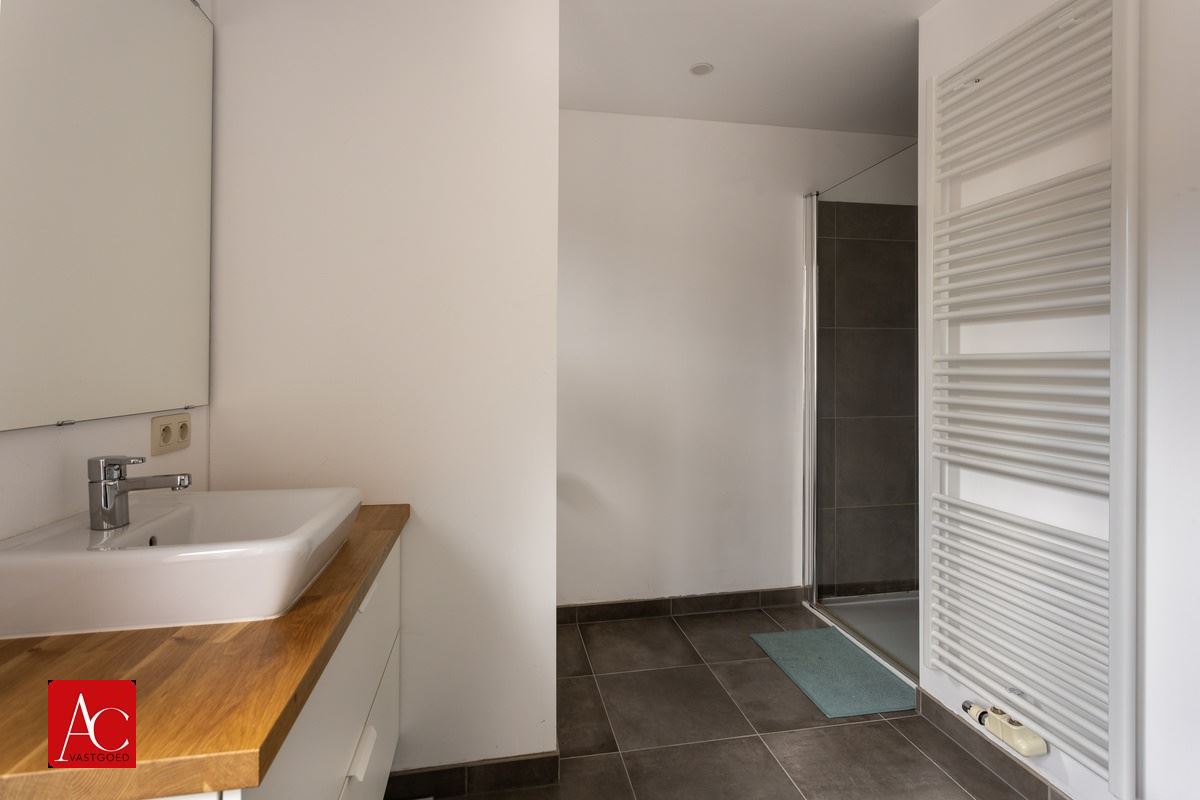 Kangoeroewoning met drie garages - IN OPTIE