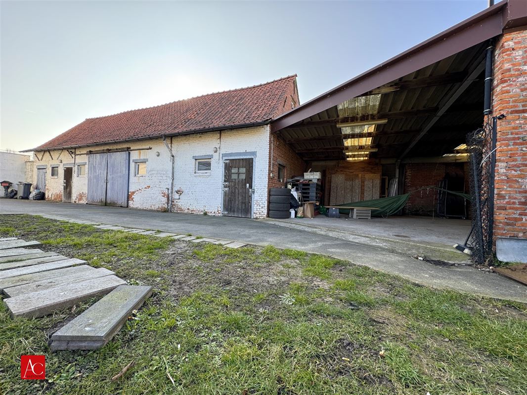 Mooi perceel met vrijstaande woning en groot potentieel!