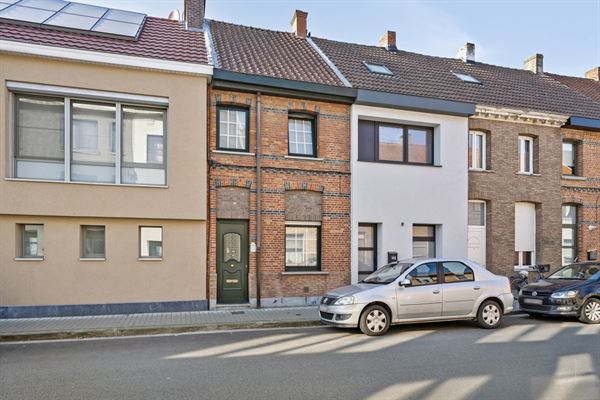 Starterswoning of ideale investeringseigendom met garage