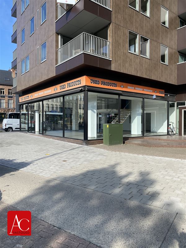 Commercieel handelspand in hartje Sint-Niklaas