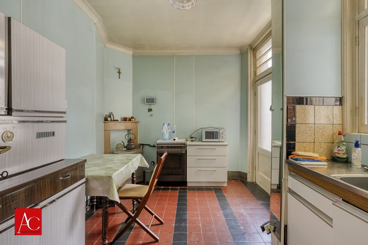 Karaktervolle herenwoning op een idyllische locatie aan de Schelde