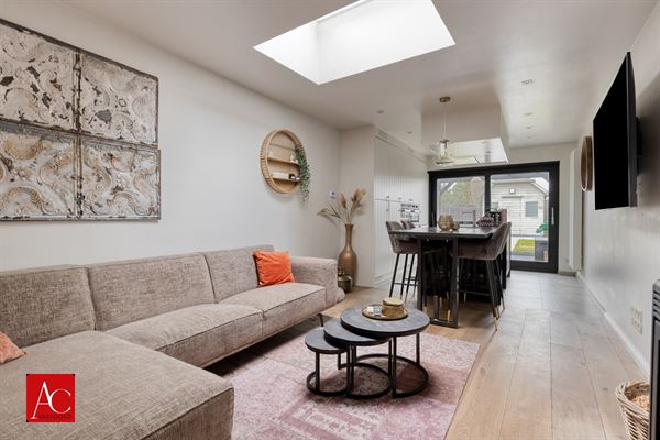 Stijlvolle instapklare woning met 3 slaapkamers