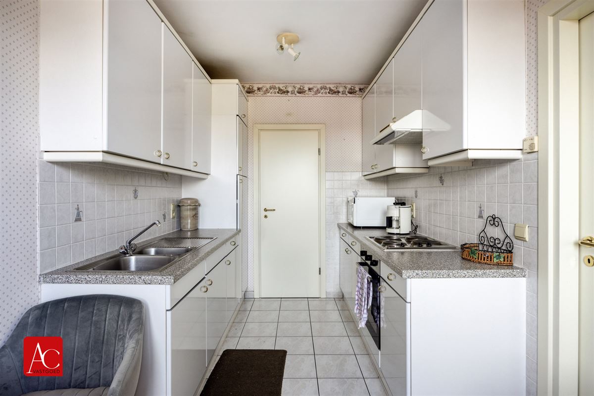 Appartement 3de verdieping met terras en 2 slaapkamers