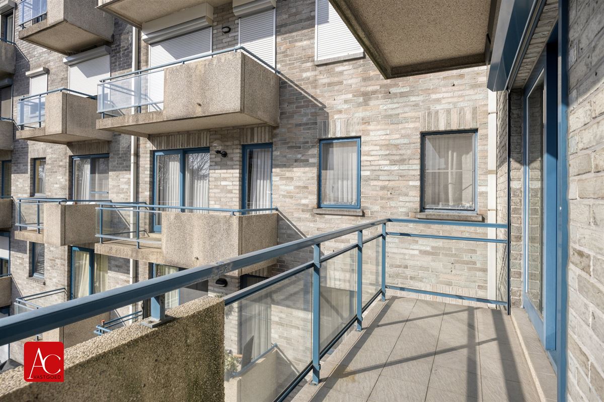 Appartement 3de verdieping met terras en 2 slaapkamers