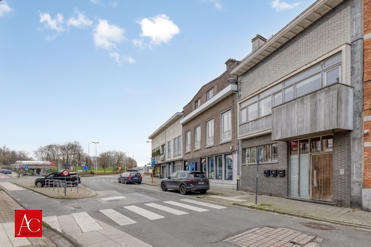 Appartementsgebouw bestaande uit 3 eenheden