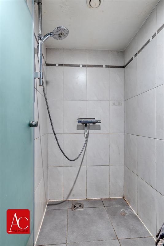 Appartementsgebouw bestaande uit 3 eenheden