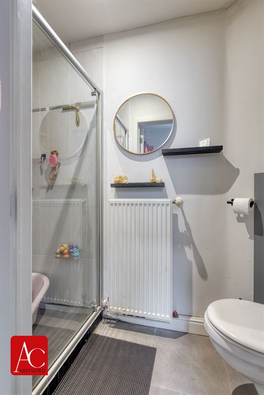 Appartementsgebouw bestaande uit 3 eenheden