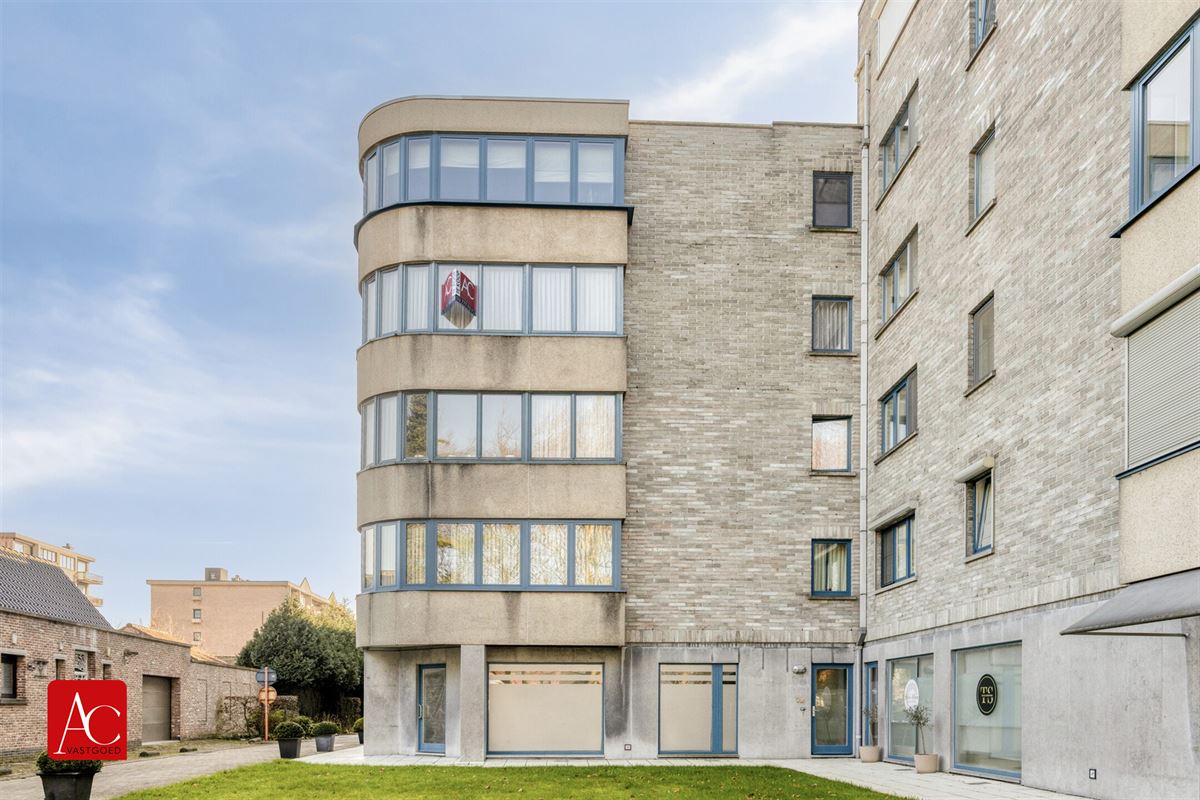 Appartement 3de verdieping met terras en 2 slaapkamers