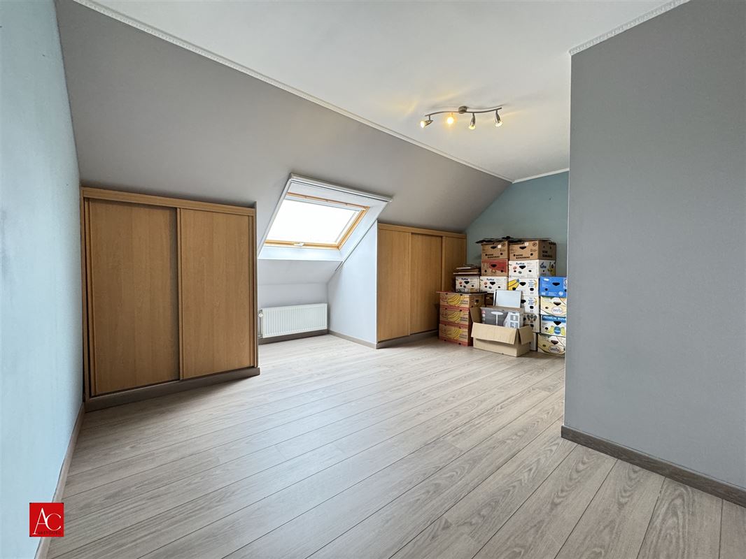 Instapklare ééngezinswoning met 4 slaapkamers
