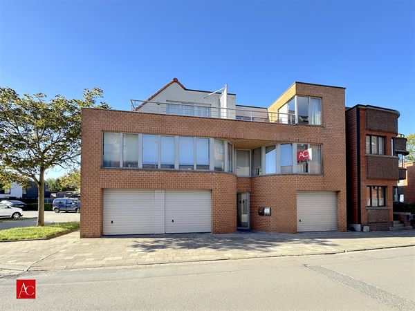 Duplexappartement met Scheldezicht én garage