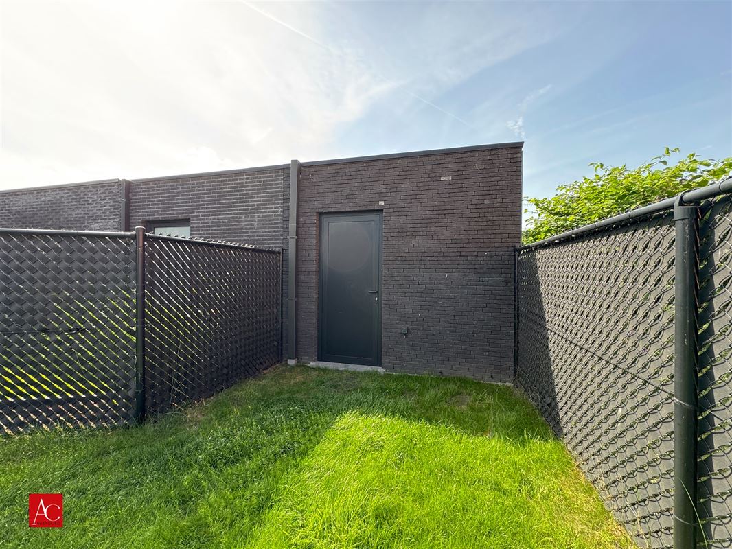 Zeer recente HOB met garage in kindvriendelijke wijk