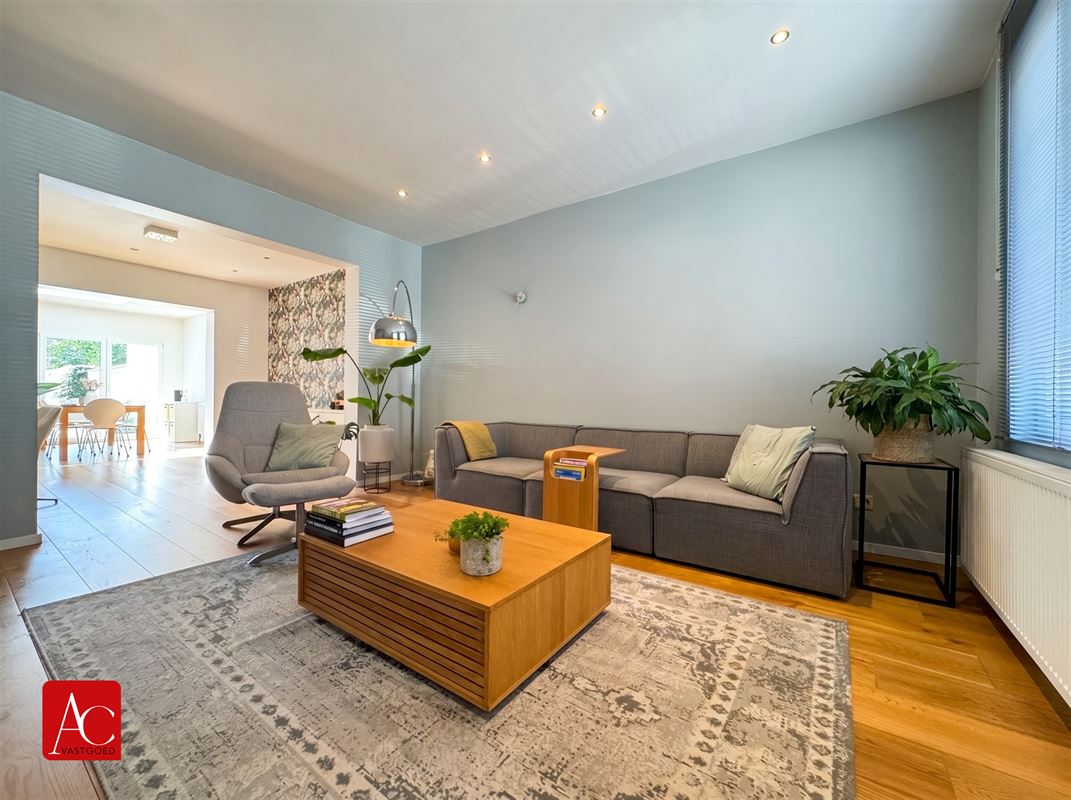 Instapklare woning met 5 slaapkamers en tuin