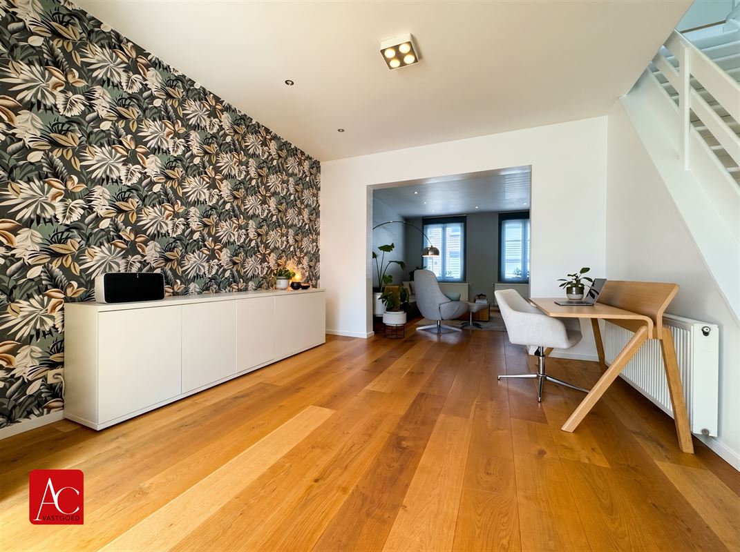 Instapklare woning met 5 slaapkamers en tuin