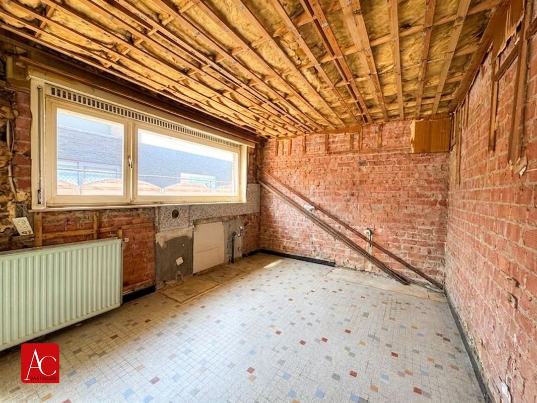 Renovatiewoning op ruim perceel