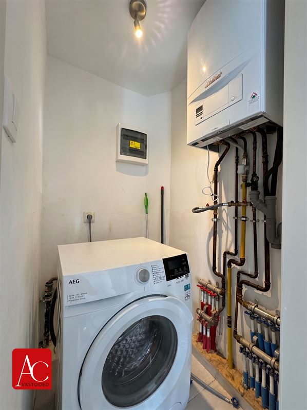 Gelijkvloers appartement met garage en 2 slaapkamers