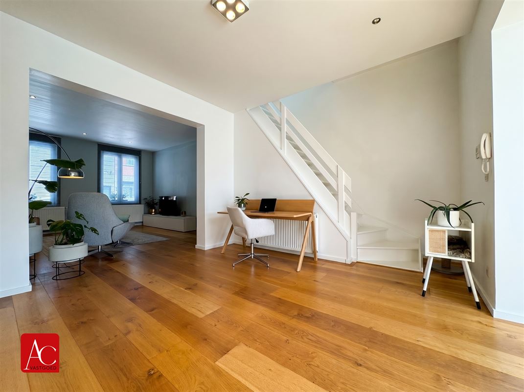 Instapklare woning met 5 slaapkamers en tuin
