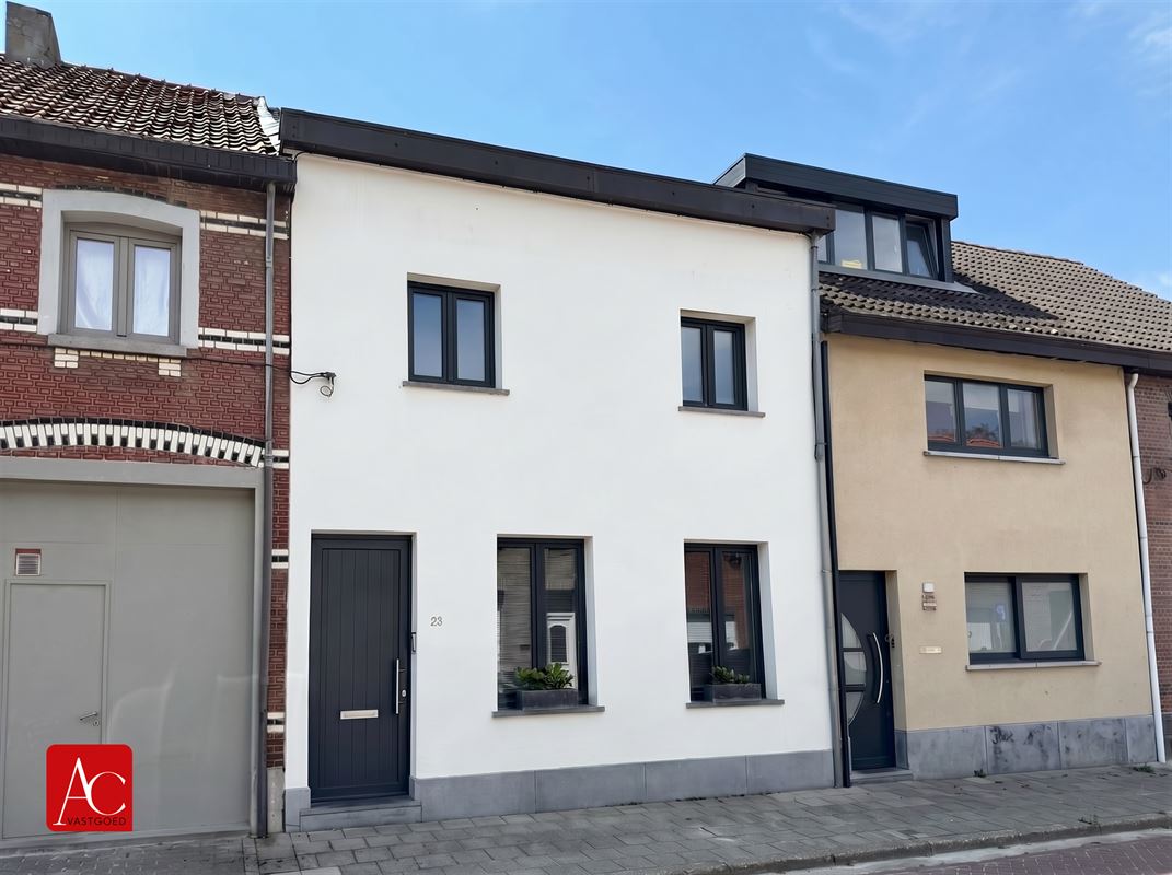 Instapklare woning met 5 slaapkamers en tuin