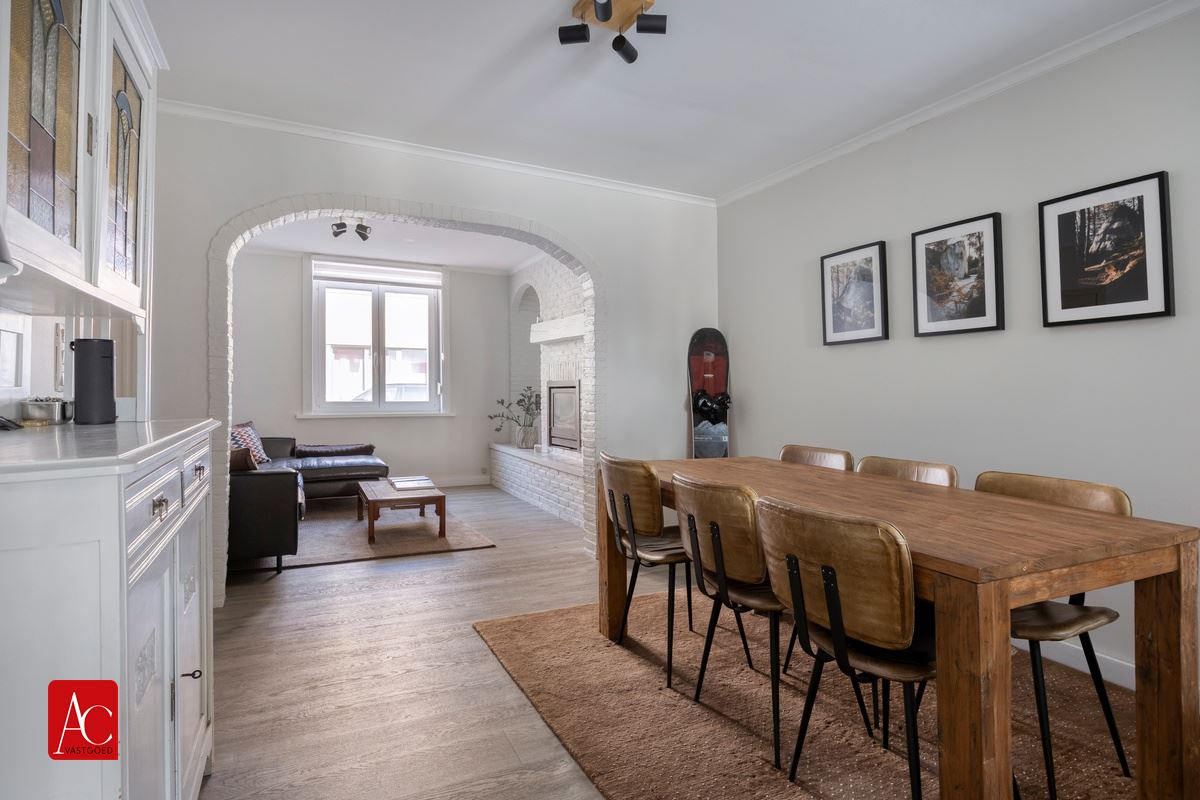 Recent gerenoveerde woning met 3 slpkrs en prachtige tuin