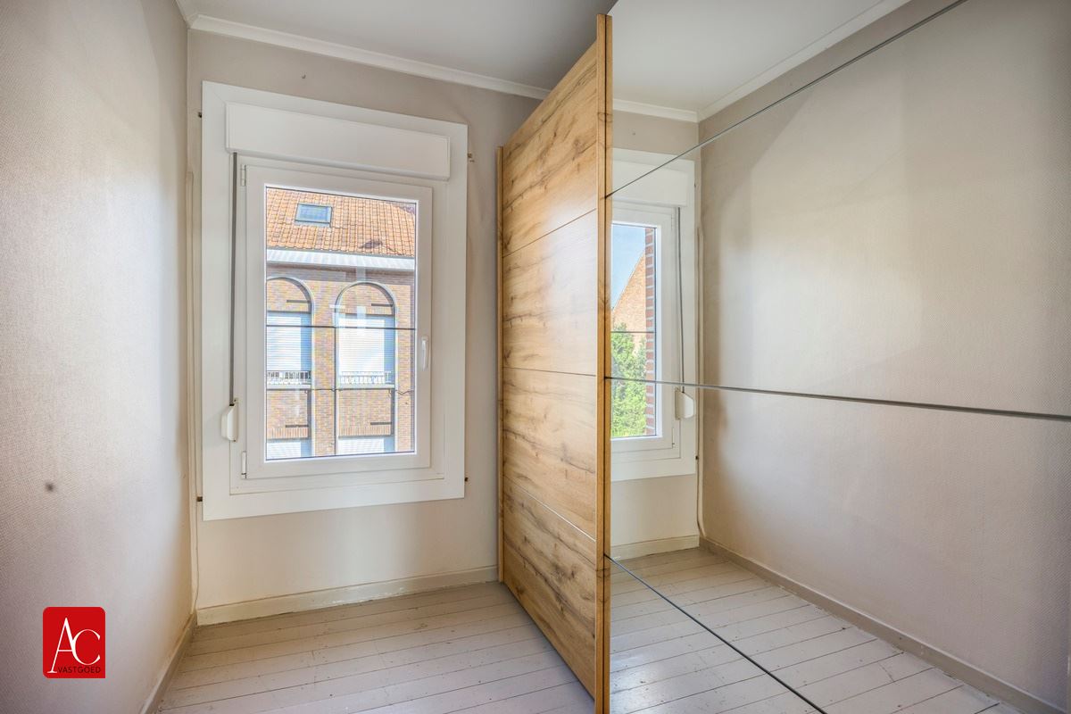Recent gerenoveerde woning met 3 slpkrs en prachtige tuin