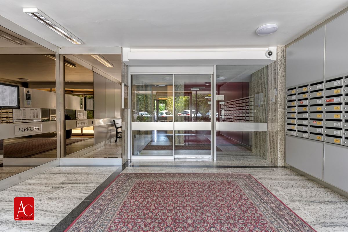 Appartement met 3 slpkrs en garage