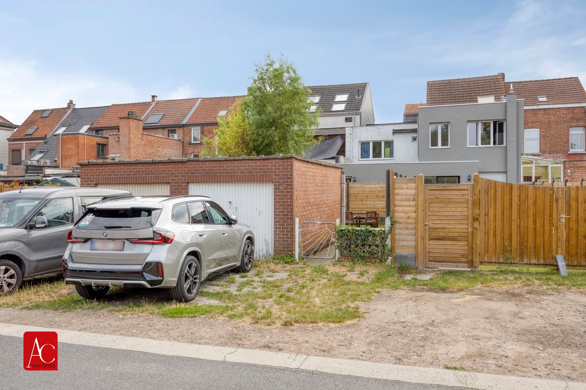 Instapklare gezinswoning met 3 slaapkamers en garage