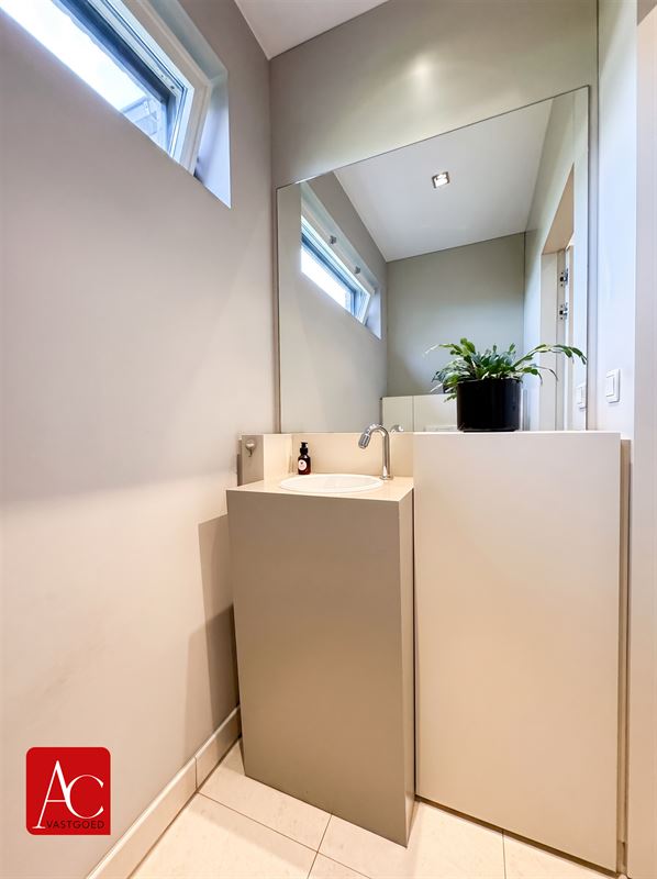 Uitstekend gelegen villa te Melsele