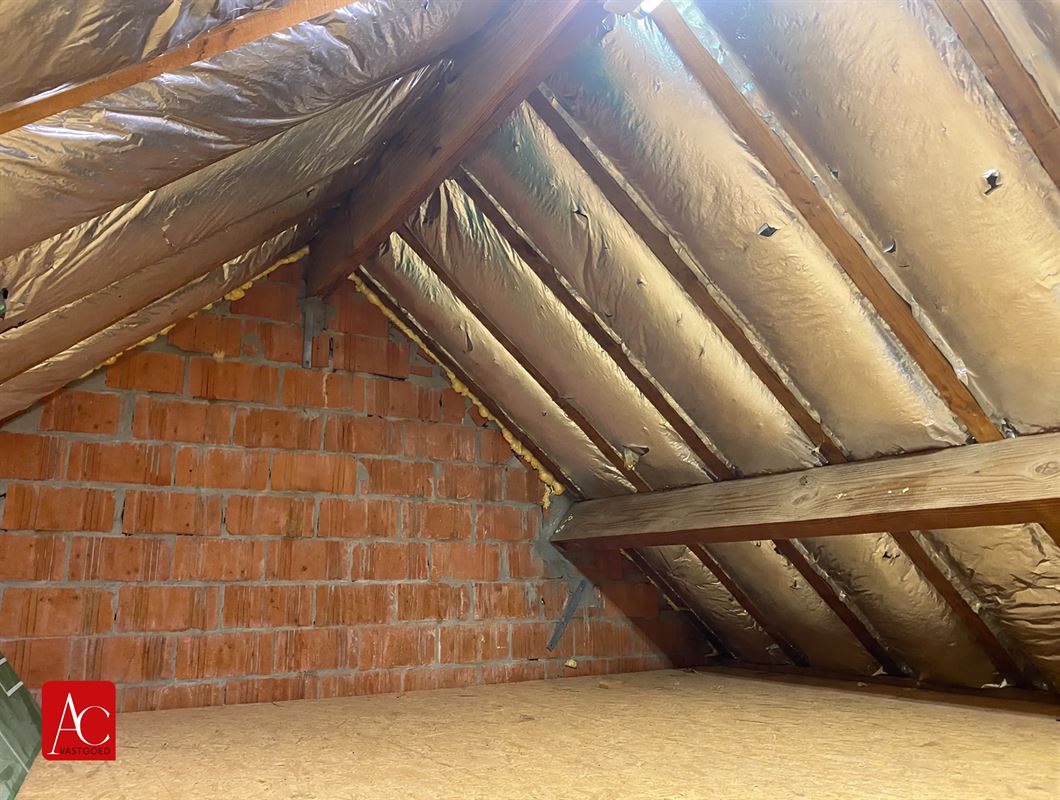 Duplex appartement met 2 slpks, prachtig terras en parking