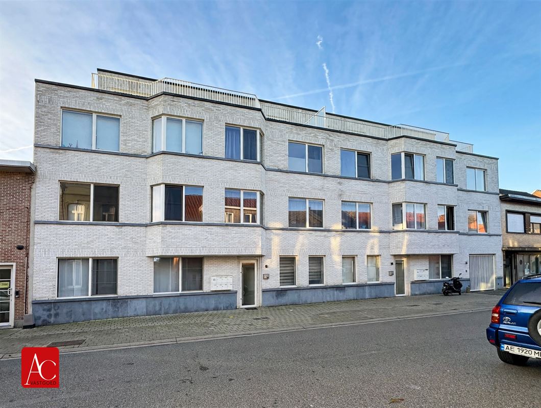 Ruim 1-slaapkamerappartement (90 m²) te Bevere