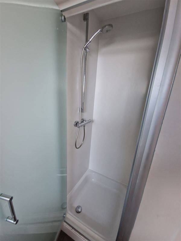 Foto 7 : Duplex/triplex te 8530 HARELBEKE (België) - Prijs € 700