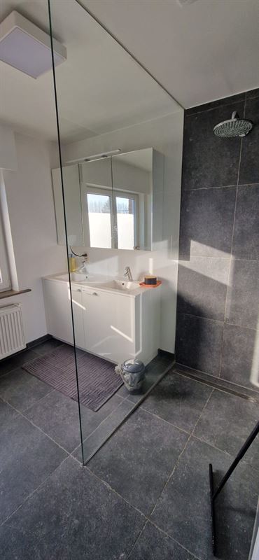 Foto 8 : Huis te 8530 HARELBEKE (België) - Prijs € 950