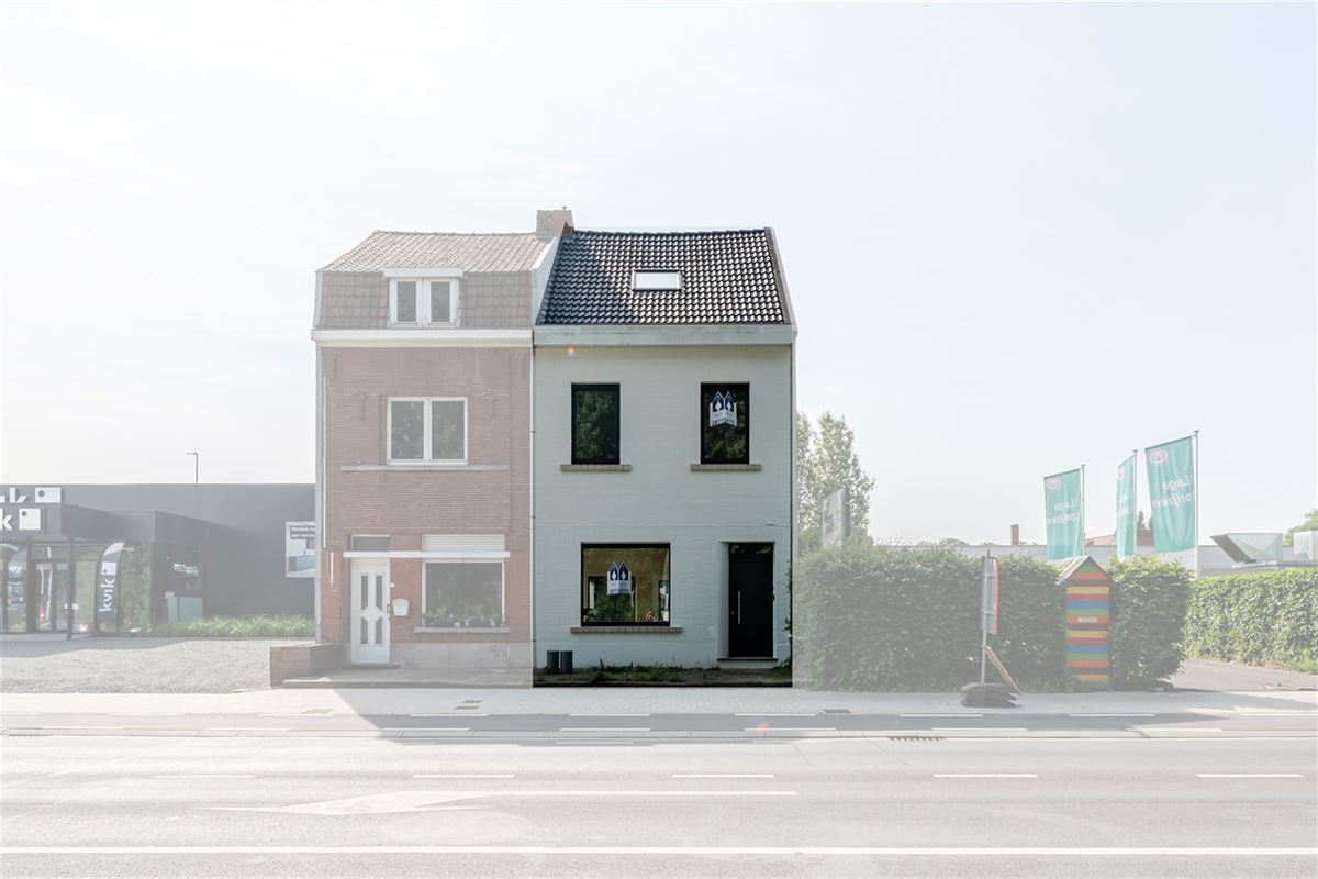 Foto 1 : Eigendom met karakter te 8500 KORTRIJK (België) - Prijs € 335.000