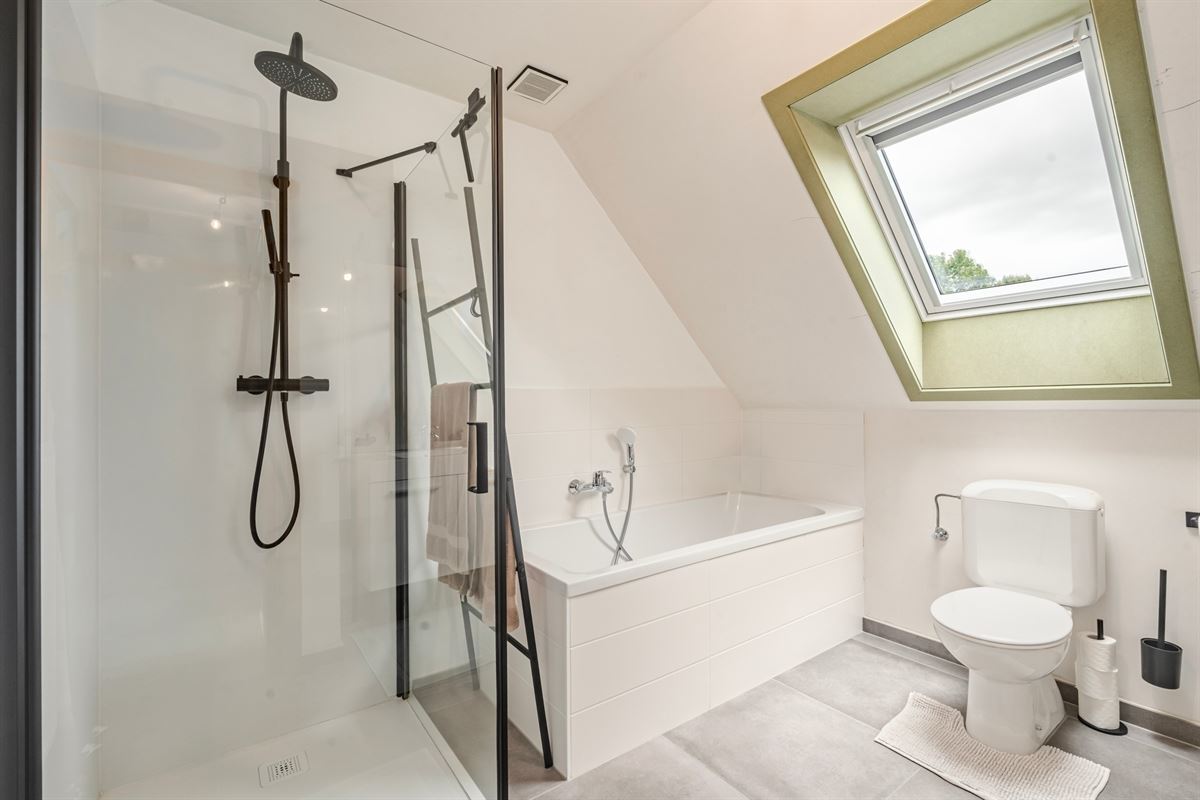 Foto 14 : Huis te 8560 WEVELGEM (België) - Prijs &euro; 370.000