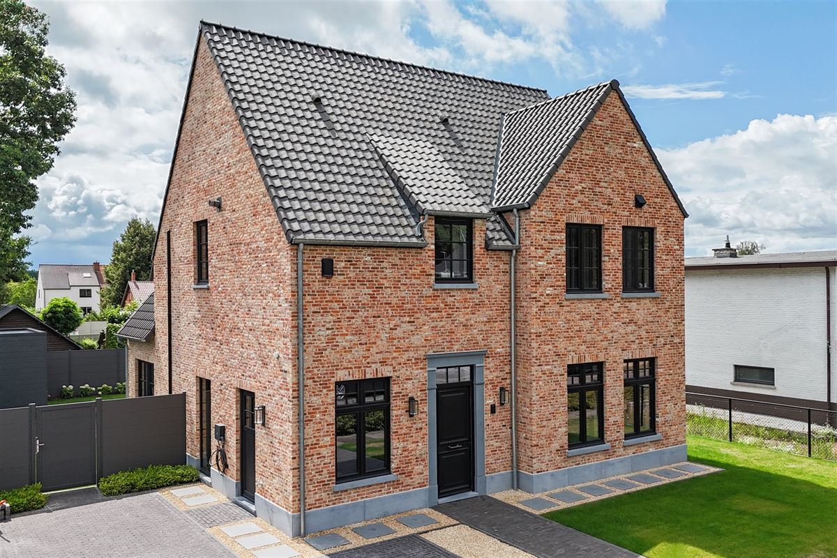 Foto 1 : Villa te 3590 DIEPENBEEK (België) - Prijs € 780.000