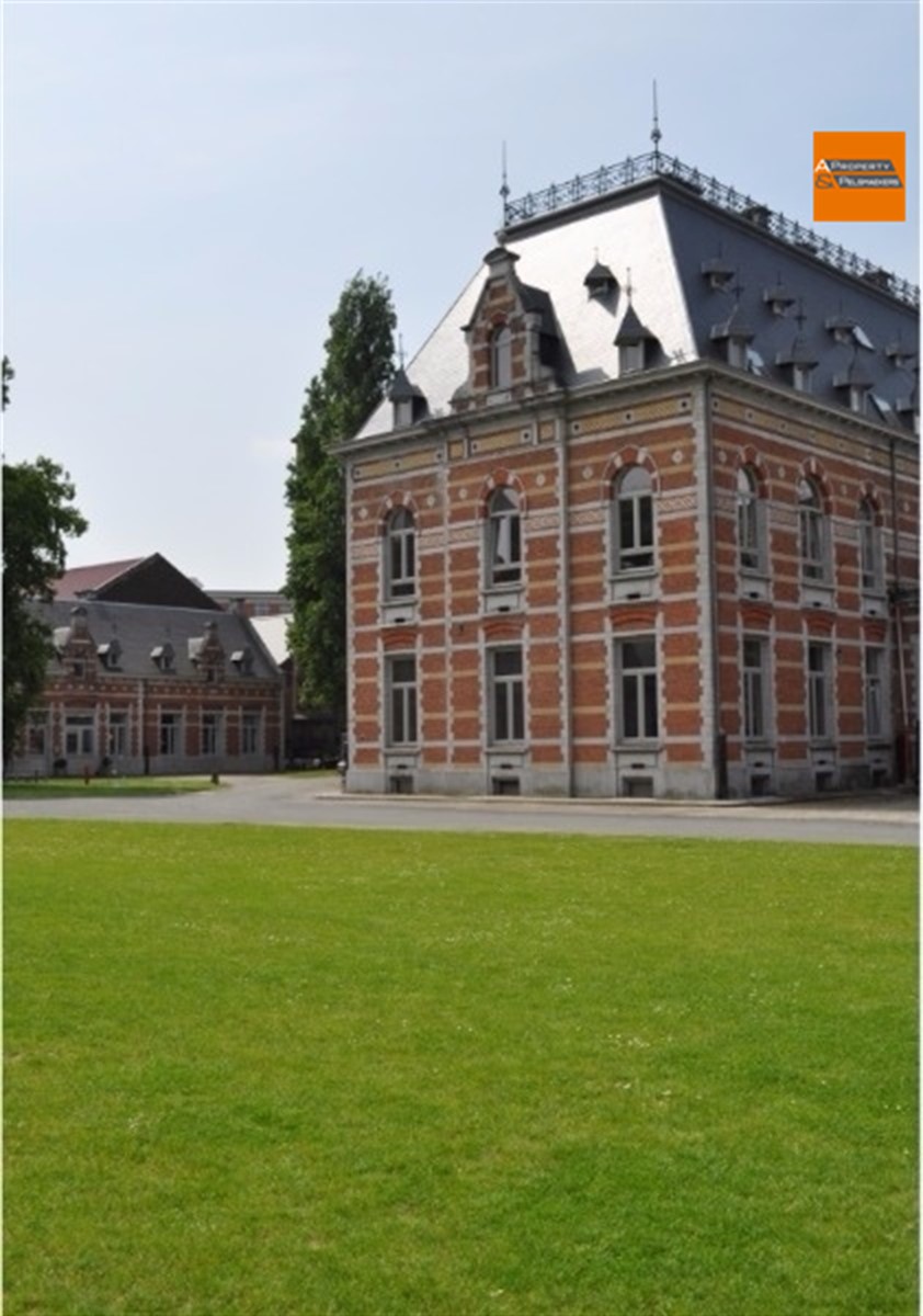 Real estate project : Project Former Veterinary School IN Anderlecht (1070) - Price 