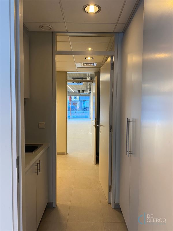 Foto 6 : Burelen te 9080 LOCHRISTI (België) - Prijs € 2.500
