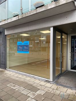 Commercieel gebouw te 9080 Lochristi (België) - Prijs € 1.950